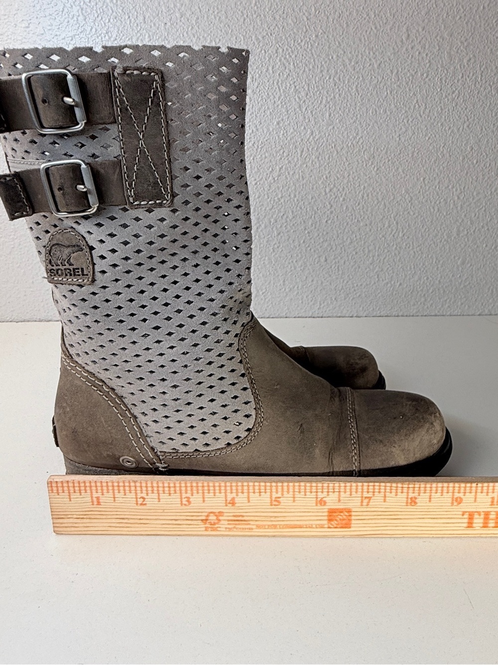 Sorel Perforated Leather Buckle Moto Boots Taupe Womens 7 - Picture 5 of 14